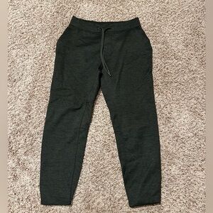 Men’s Lululemon sweatpants